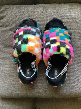 Ugg Fluff Yeah Slides